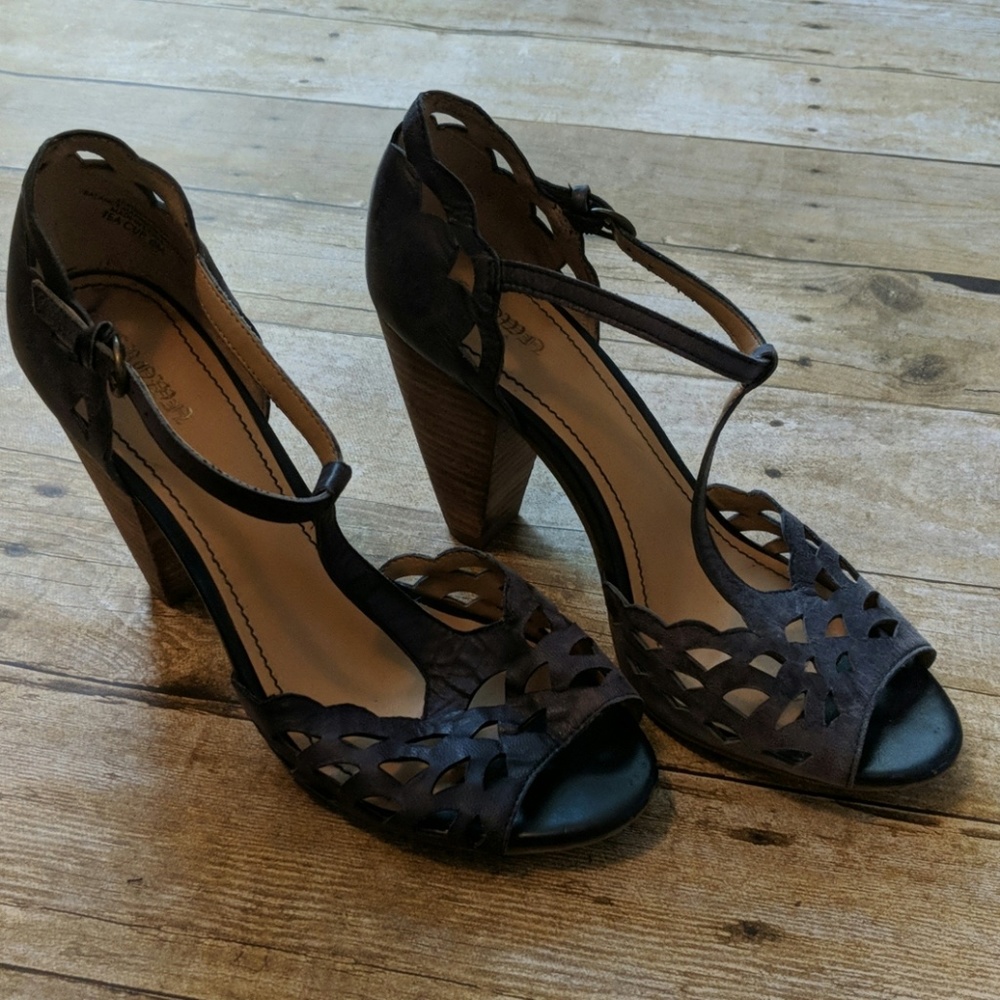 Leather peep toe heels